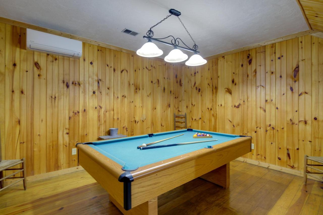 Smoky Mountains Cabin With Hot Tub, Deck And Views! Sevierville Zewnętrze zdjęcie